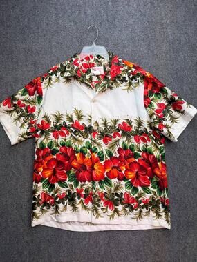 Vintage Harriet’s Hawaiian Aloha Shirt Red Hibiscus Floral Made in Hawaii